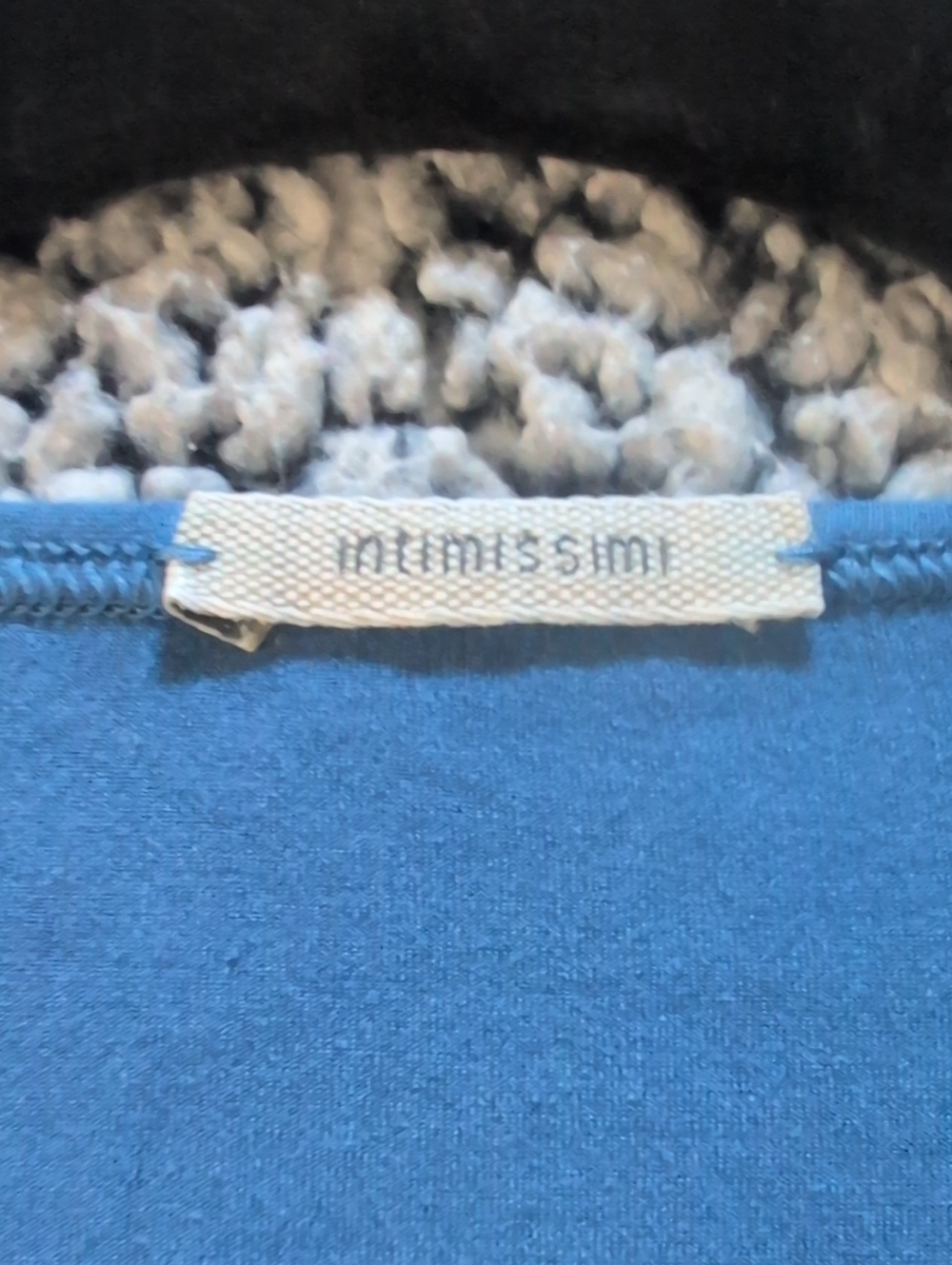 Intimissimi | Womenâs Deep V Long Sleeve Tee - Blue - Picture 8 of 9